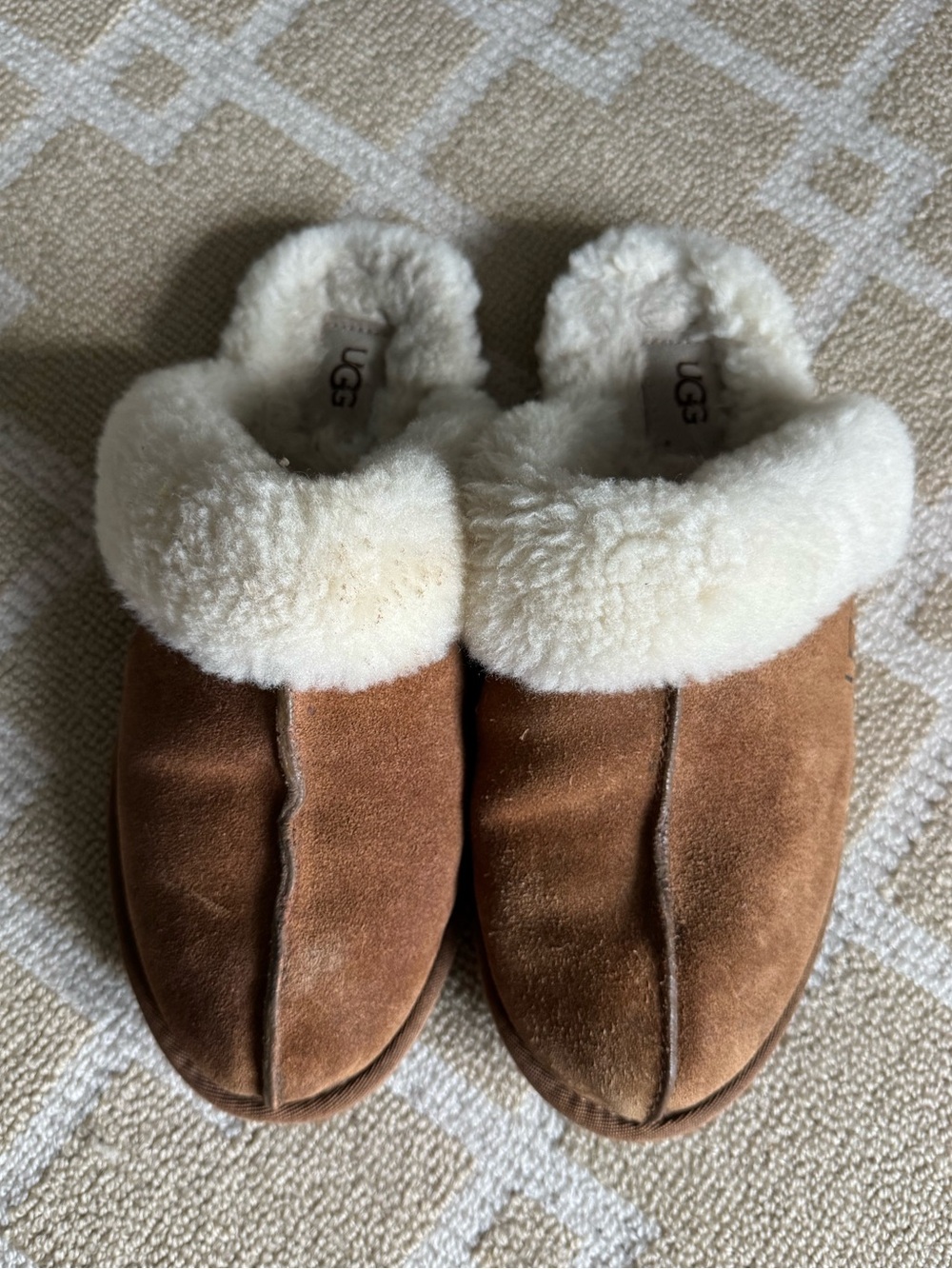 UGG Scuffette II Sheepskin Suede Slippers Chestnut Women’s US 9 - Picture 9 of 12